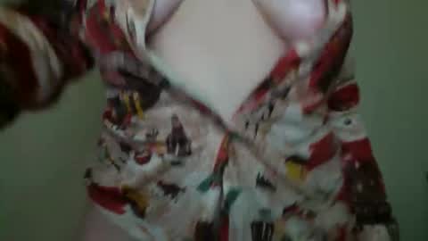 velira_ online show from March 26, 2026, 3:45 am