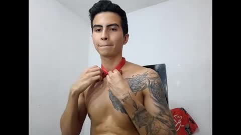 velk_hot1 online show from February 13, 2025, 9:49 pm