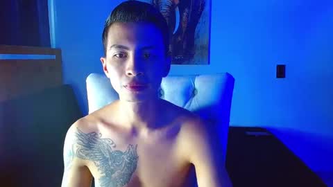 velk_hot1 online show from February 14, 2026, 12:35 pm