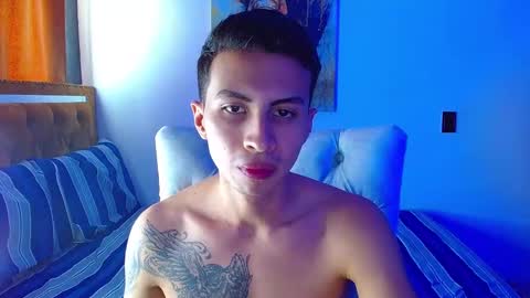velk_hot1 online show from March 11, 2026, 1:39 pm