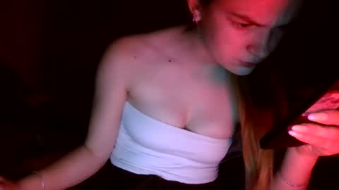 Snapshot of veloura60089 chatting on July 22, 2026, 8:44 pm veloura60089 online show from July 22, 2026, 8:44 pm