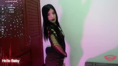 velvet_28_ online show from September 30, 2025, 8:36 pm