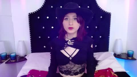 Velvet c4k3 online show from November 13, 2025, 1:54 pm