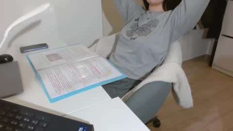 Velvet Desiree online show from February 8, 2026, 5:27 pm