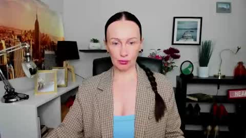 Jasmine online show from September 19, 2025, 5:31 am