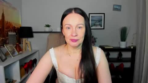 Jasmine online show from December 16, 2025, 6:29 am