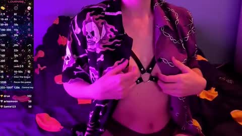 Violet online show from January 30, 2025, 11:13 pm