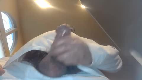velvetcock25 online show from May 13, 2026, 11:55 pm