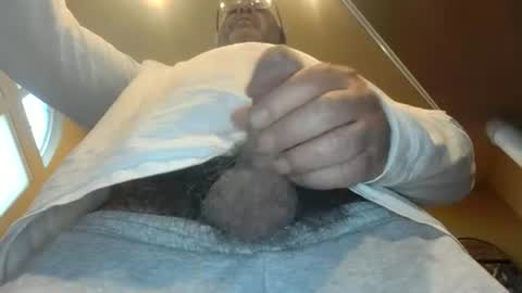 velvetcock25 online show from July 8, 2026, 9:58 am