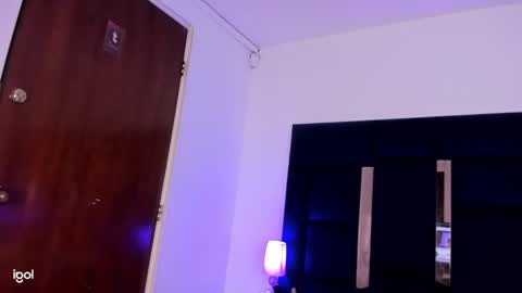 Velvet online show from April 1, 2026, 1:23 pm