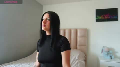 velvet online show from April 14, 2026, 8:59 pm