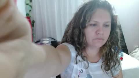 venecasexy44 online show from October 24, 2025, 10:00 am