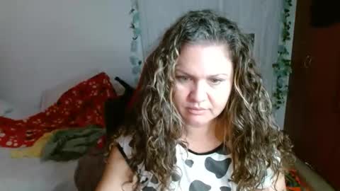 venecasexy44 online show from December 16, 2025, 11:04 am