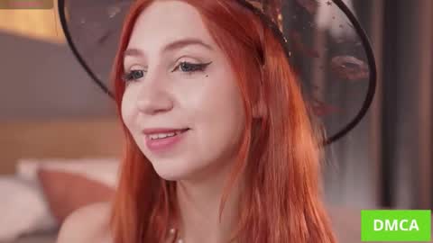 Venelopa online show from October 19, 2025, 3:23 pm