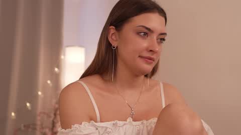 Snapshot of venera_style chatting on March 3, 2025, 10:06 am VENERA online show from March 3, 2025, 10:06 am