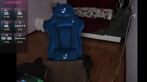 veneradi615 online show from December 15, 2024, 8:25 pm