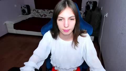 veneradi615 online show from February 2, 2025, 5:04 pm