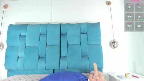 Snapshot of venezolana_caro chatting on June 27, 2026, 2:16 am venezolana_caro online show from June 27, 2026, 2:16 am