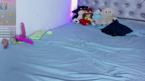 Antonella online show from March 5, 2025, 3:18 pm