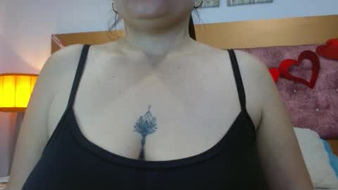 vennuss89 online show from September 28, 2025, 9:03 am