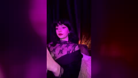 Snapshot of venom_goddess chatting on March 7, 2026, 9:56 pm venom_goddess online show from March 7, 2026, 9:56 pm