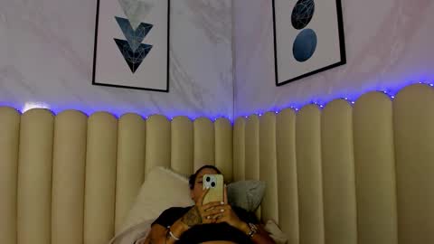 venus__miller online show from September 19, 2025, 12:17 pm