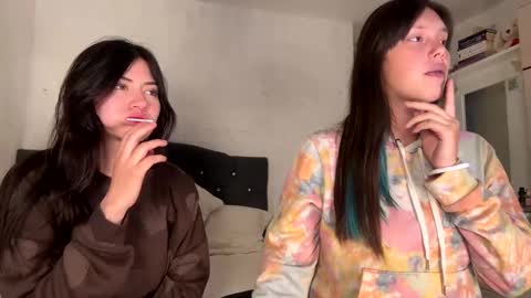 venus_art11 online show from December 16, 2024, 6:21 am