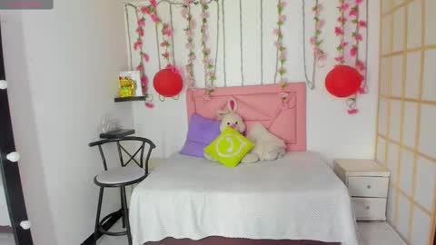 Mary online show from September 10, 2025, 7:47 pm