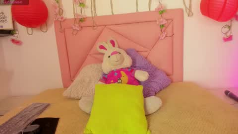 Mary online show from October 1, 2025, 1:00 am