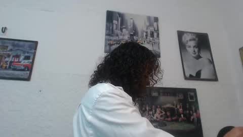 venus_lov online show from October 8, 2025, 10:24 am