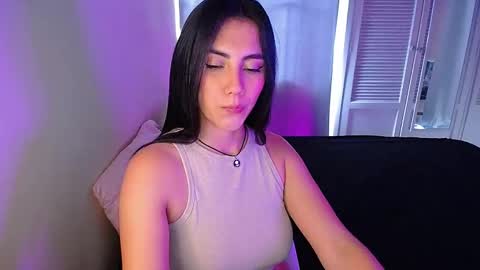 Venus online show from December 5, 2024, 8:22 pm