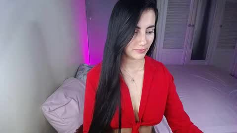 Venus online show from March 8, 2025, 12:33 am