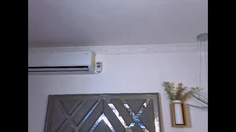 venus_velvet online show from December 2, 2025, 6:41 am