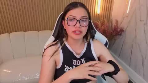 Venus  online show from December 16, 2025, 12:59 am