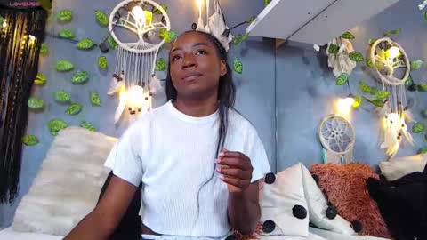 Venus online show from March 8, 2025, 6:16 pm