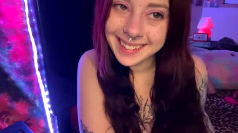 Venus online show from February 4, 2025, 5:53 am