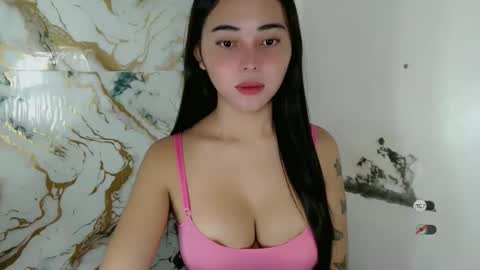 veola_sexy online show from June 8, 2026, 1:39 am
