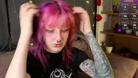 Erica online show from March 17, 2026, 8:12 pm