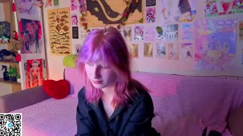 Snapshot of veolatownson chatting on May 9, 2026, 8:14 pm Erica online show from May 9, 2026, 8:14 pm