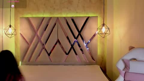 Snapshot of verabest chatting on February 18, 2025, 11:55 am Domelipa online show from February 18, 2025, 11:55 am