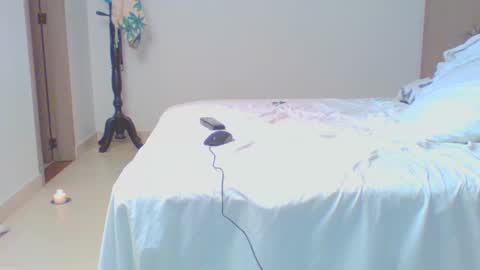 vergagolosa22 online show from February 1, 2025, 5:07 am