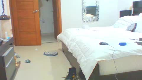 vergagolosa22 online show from November 1, 2025, 4:31 pm