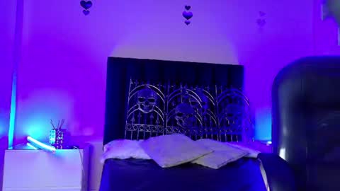 Snapshot of vergil_noir chatting on June 10, 2026, 4:23 am vergil_noir online show from June 10, 2026, 4:23 am