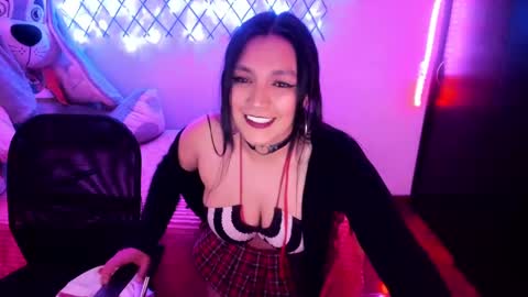  karolina online show from March 4, 2025, 1:55 am