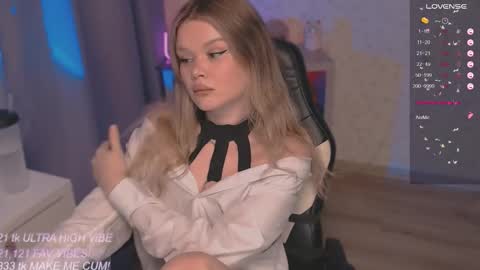 Tiffany online show from October 15, 2025, 10:54 pm