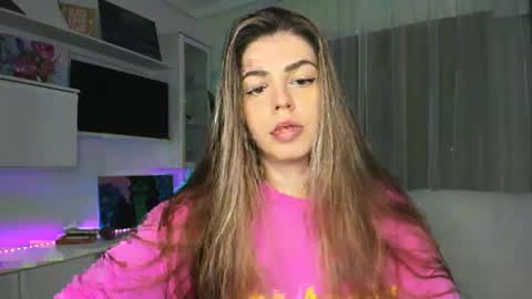 Lolitalolz online show from January 25, 2025, 7:07 pm