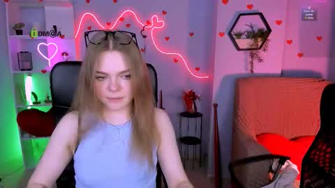 Ronni online show from March 31, 2026, 7:14 pm