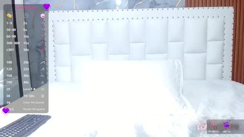 Veronica online show from March 6, 2025, 3:35 pm