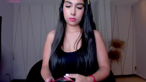 Vero  online show from November 20, 2025, 9:31 am