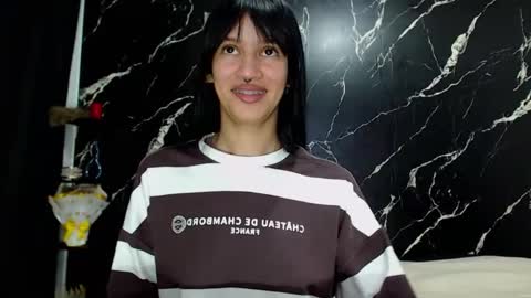 veronicabraum online show from October 17, 2025, 10:12 pm